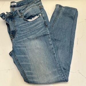 Vigoss light wash, skinny jeans, high-rise